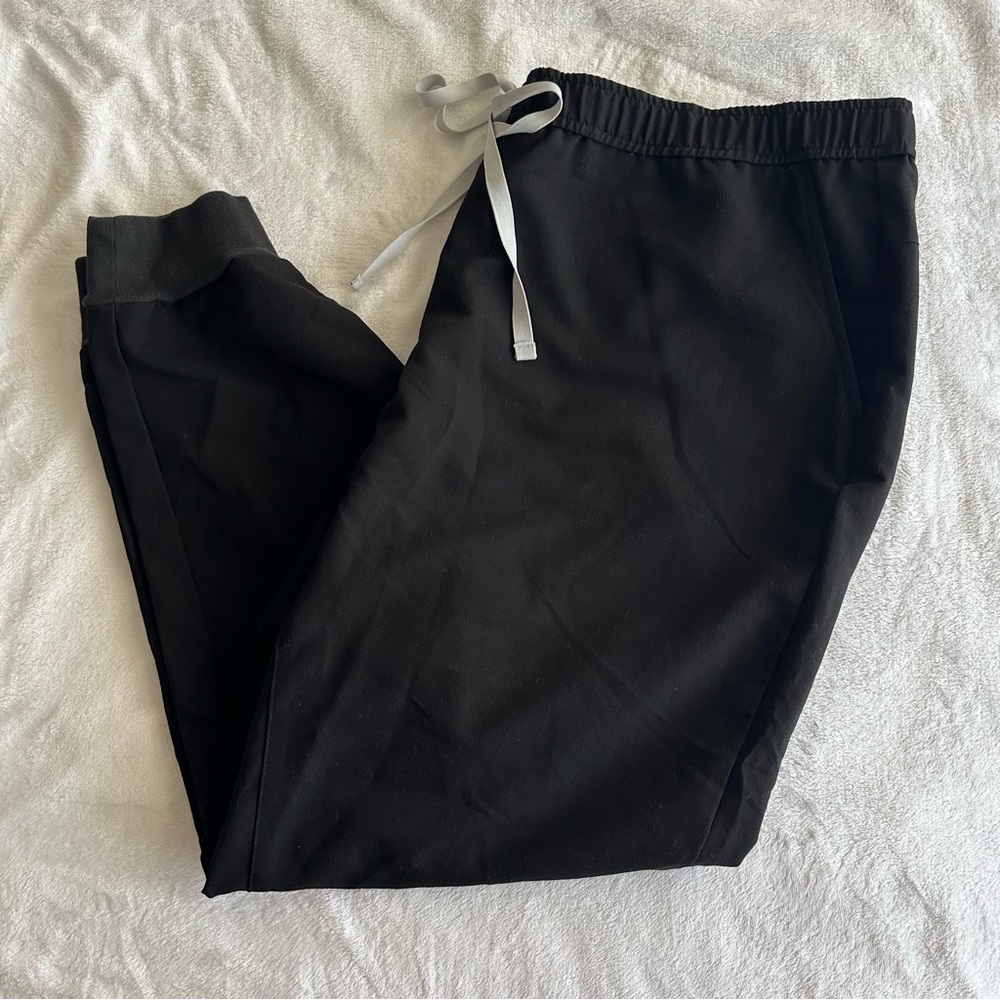 Figs Black Jogger Scrub Pants